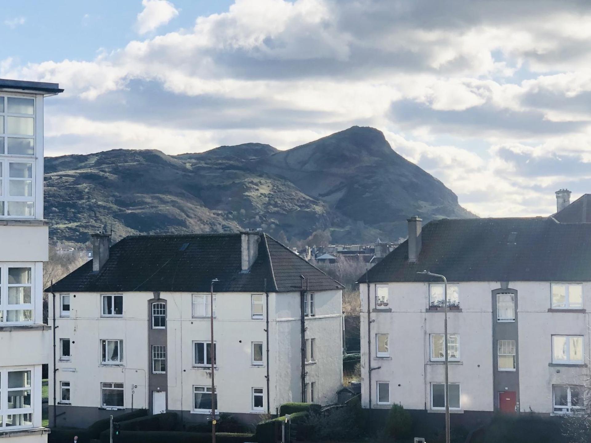 Spacious City Centre Flat Free Parking& Superfast Wifi Edinburgh Luaran gambar