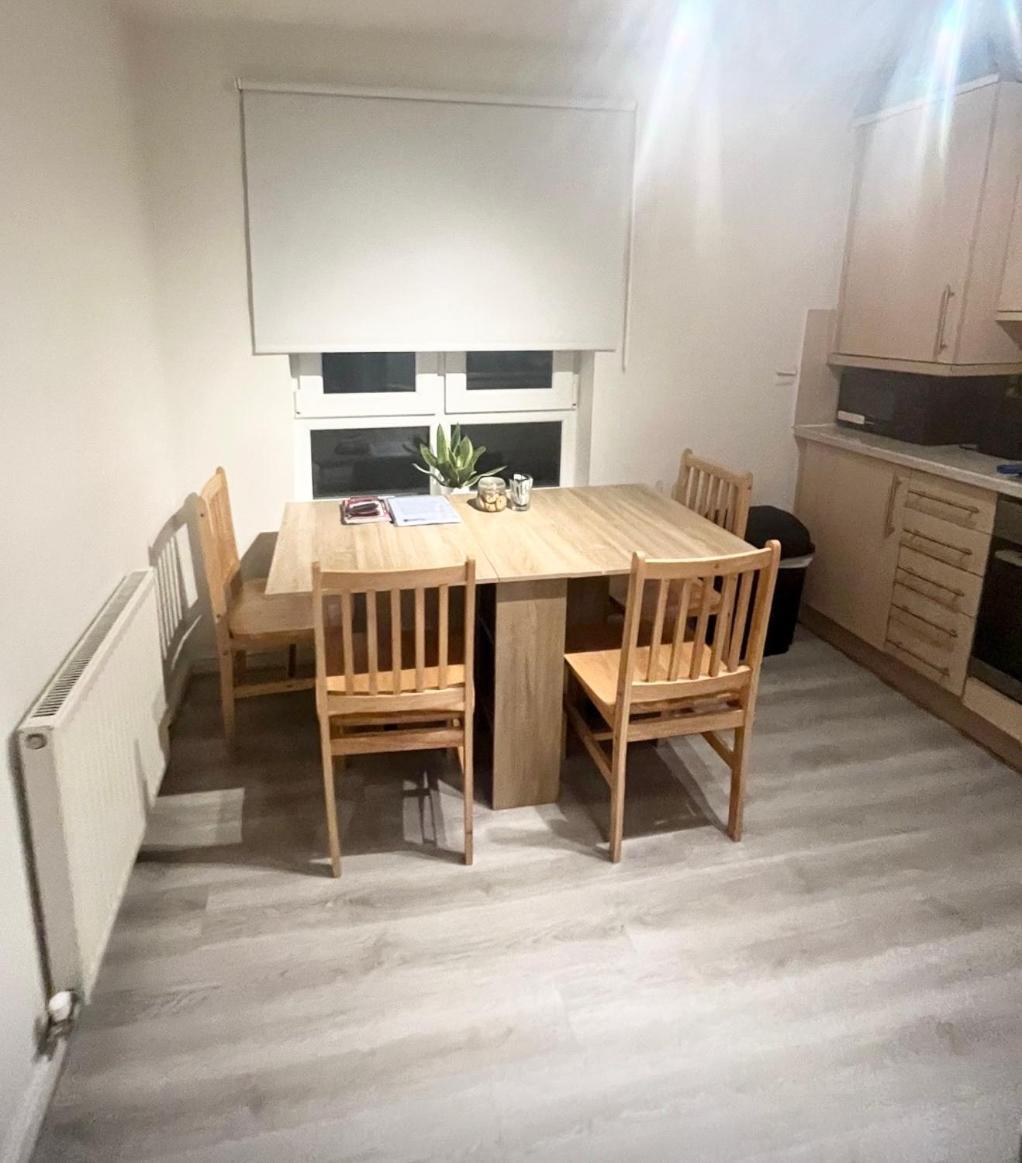Spacious City Centre Flat Free Parking& Superfast Wifi Edinburgh Luaran gambar